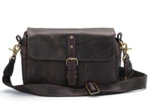 ONA Bowery Dark Truffle Leather กระเป๋ากล้อง