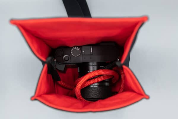 ผ้าคลุมกล้อง mostTAP Camera Pouch สีดำ