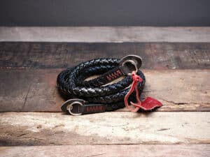 สายคล้องกล้อง Barton Whip Pitch Black สีดำด้าน