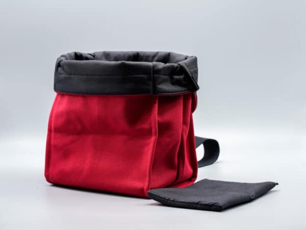 ผ้าคลุมกล้อง mostTAP Camera Pouch สีแดง