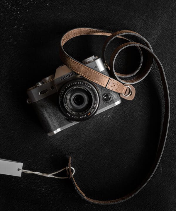 สายคล้องกล้องหนัง Mr.Stone Vintage Brown