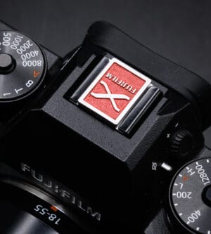 Hot Shoe Cover ที่ปิดช่องแฟลช Fuji X-series X100V XT4 XPRO3 สีแดง