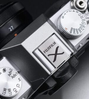 Hot Shoe Cover Fuji สีเงิน Engraving ปิดช่องแฟลชสำหรับกล้อง Fuji X-series X100VI X100V XT4 XPRO3