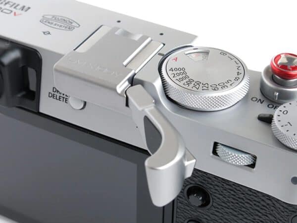 ที่พักนิ้ว Fuji X100V สีเงิน Lensmate Thumb Rest Silver