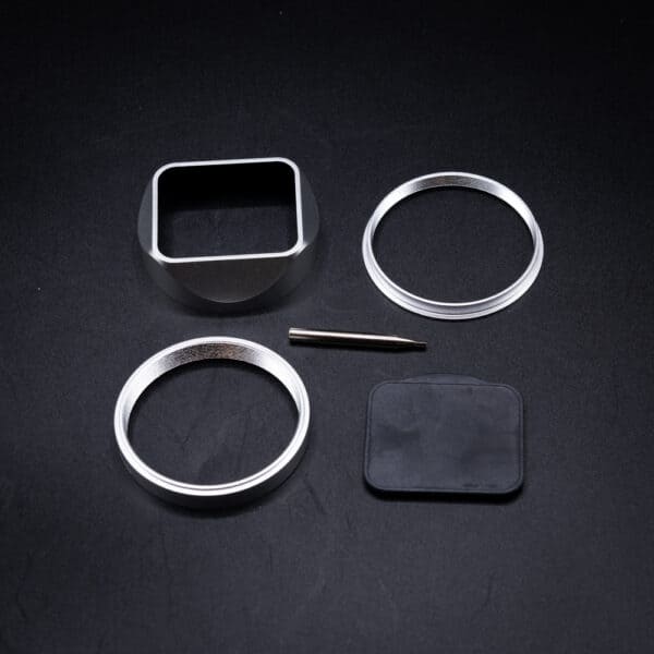 SquareHood MKIII Fuji X100V สีเงิน ฮูดเหลี่ยม พร้อม Adapter Ring