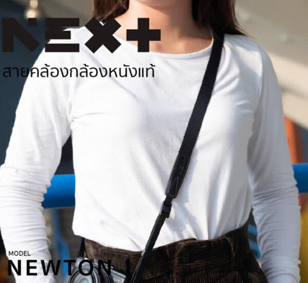 สายคล้องกล้อง Next NEWTON Black