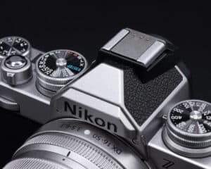 ตัวปิดช่องแฟลชโลหะ Nikon Zfc