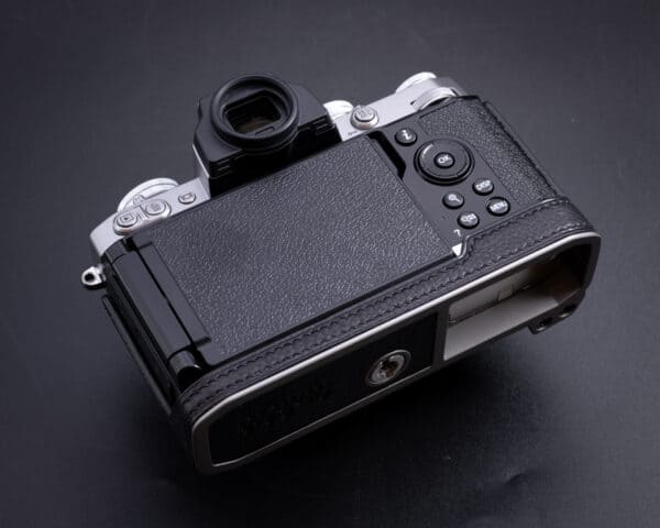 เคสหนัง Nikon Zfc Kontice Black มีกริป สีดำ