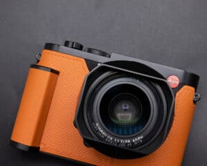 เคสหนัง Leica Q2 Orange Kontice สีส้ม มีกริป สำหรับ Leica Q2 Q QP