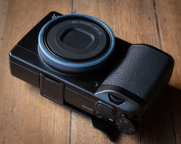 RICOH GRIIIX Ring Blue แหวนกล้อง Ricoh GR3X สีฟ้า จาก JJC RN-GR3X