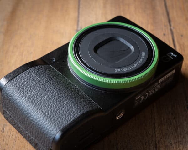 RICOH GRIIIX Ring Green แหวนกล้อง Ricoh GR3X สีเขียว จาก JJC RN-GR3X