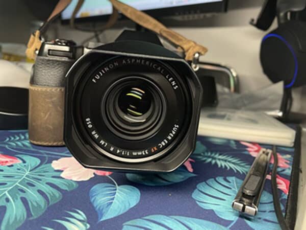 ฮูด Fuji 33mm f1.4 และ Fuji 23mm f1.4 MKII จาก Haoge Lens Hood LH-X33B