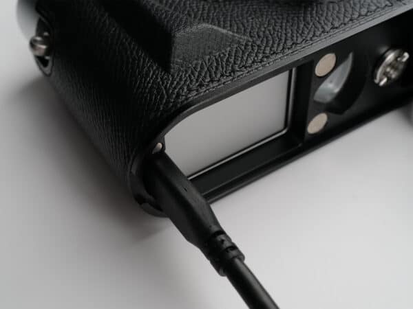 Leather Case Leica M11 Black Caviar เคสหนัง สีดำหนังคาเวียร์ Kontice