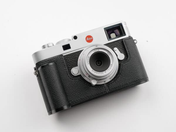 เคส Leica M11 Black Caviar สีดำหนังคาเวียร์ มีกริป จาก Kontice