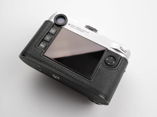 เคส Leica M11 Black Caviar สีดำหนังคาเวียร์ มีกริป จาก Kontice