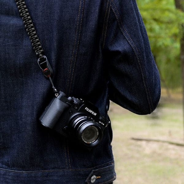 สายคล้องกล้อง Paracord Black พร้อมหัวต่อ Peak Design