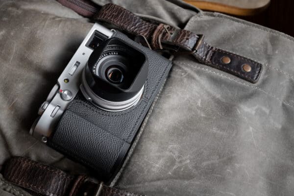 SquareHood MKIII Fuji X100V สีดำ ฮูดเหลี่ยม พร้อม Adapter Ring