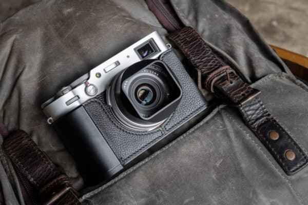 SquareHood MKIII Fuji X100V สีดำ ฮูดเหลี่ยม พร้อม Adapter Ring