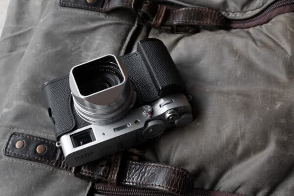 SquareHood MKIII Fuji X100V สีเงิน ฮูดเหลี่ยม พร้อม Adapter Ring