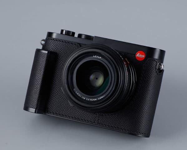 เคส Leica Q สีดำ Milicase มีกริป