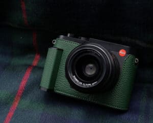 เคส Leica Q2 สีเขียว Milicase มีกริป สำหรับ Leica Q2 Q QP