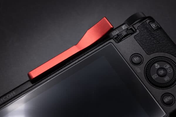 ที่พักนิ้ว Ricoh GRIIIX GRIII สีแดง Thumb grip Ricoh GR3X GR3 Haoge THB-GR3R