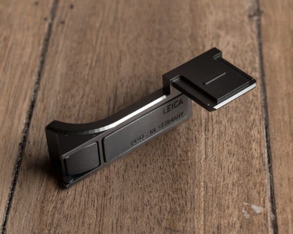 Thumb Rest Leica M11 M10 Black ที่พักนิ้ว Hand Grip จาก Super Star