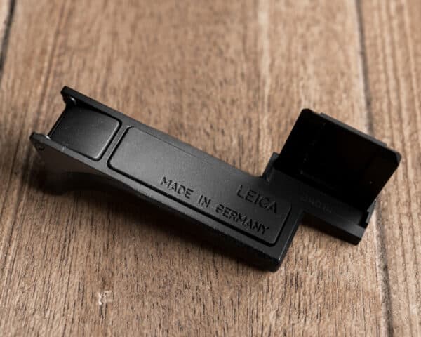 Thumb Rest Leica M11 M10 Black ที่พักนิ้ว Hand Grip จาก Super Star