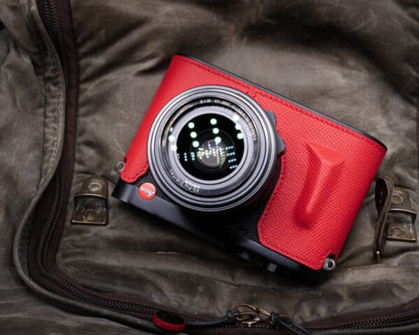 เคส Leica Q2 Red Milicase ไม่มีกริป สำหรับ Leica Q2 Q QP