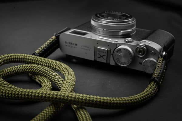 สายคล้องกล้องเชือก MostTap สีเขียว ปลายห่วง Premium Rope Strap