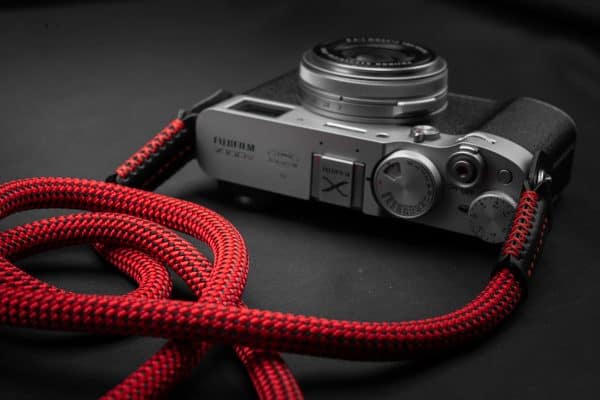 สายคล้องกล้องเชือก MostTap สีแดง ปลายห่วง Premium Rope Strap