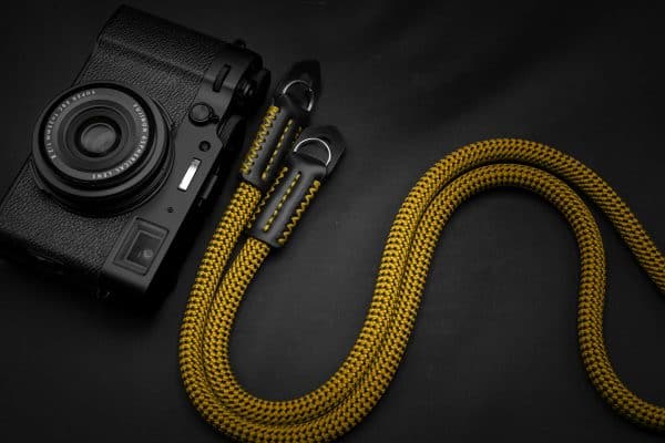 สายคล้องกล้องเชือก MostTap สีแดง ปลายห่วง Premium Rope Strap