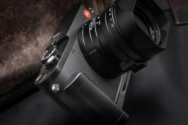 กริป Leica Q3 Hand Grip จาก JJC HG-Q3