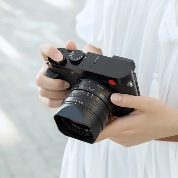 กริป Leica Q3 Hand Grip จาก JJC HG-Q3