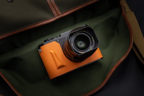 Leather Case Leica Q3 Orange Kontice เคสหนังแท้ สีส้ม Leica Q3