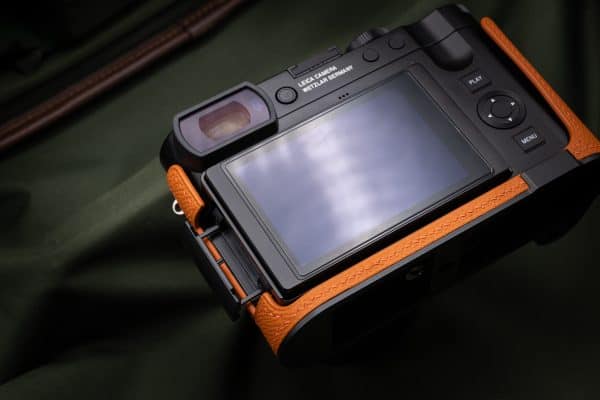 Case Leica Q3 Orange Kontice เคสหนังแท้ สีส้ม มีกริป สำหรับ Leica Q3