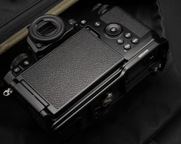 กริป Nikon Zf Hand Grip Neewer