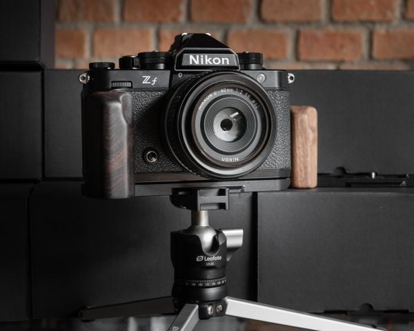 กริปไม้ Nikon Zf Wood Grip Ebony จาก MostTap