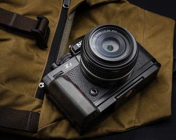 กริปไม้ Nikon Zf Wood Grip Ebony จาก MostTap