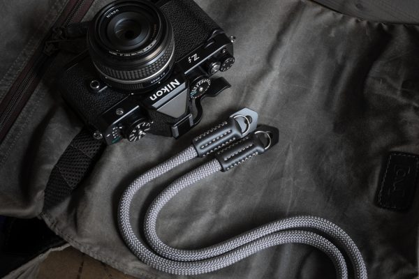 สายคล้องกล้องเชือก MostTap สีเทา ปลายห่วง Premium Rope Strap
