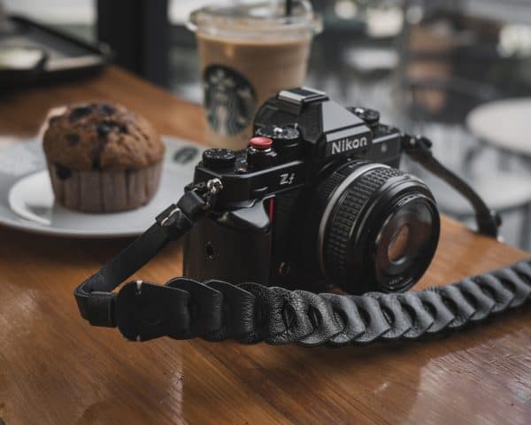 สายคล้องกล้อง Nishikawa S921 Black for Leica SL2 SL