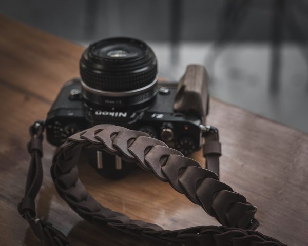 สายคล้องกล้อง Nishikawa S921 Vintage for Leica SL2 SL