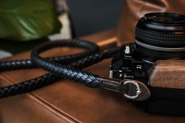 สายคล้องกล้อง Barton Vector Lux