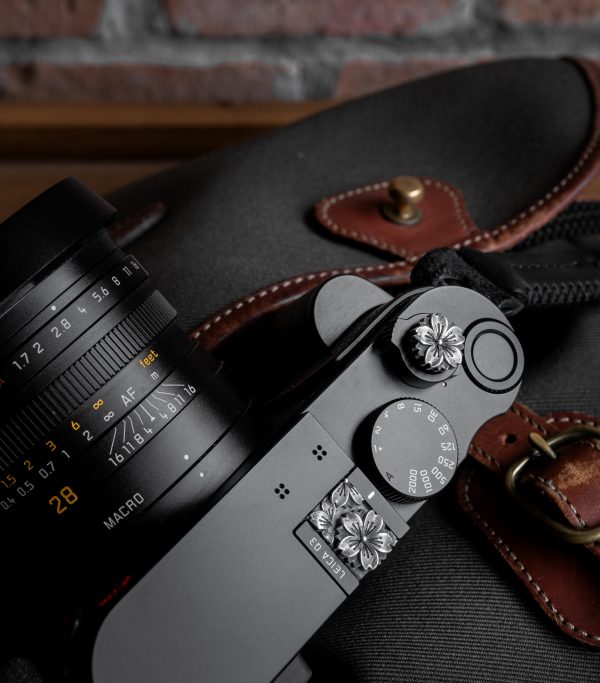 Hot Shoe Cover & Soft Release Button Silver S925 เงินแท้ ตัวปิดช่องแฟลชและปุ่มชัตเตอร์ลายดอกไม้ Flower