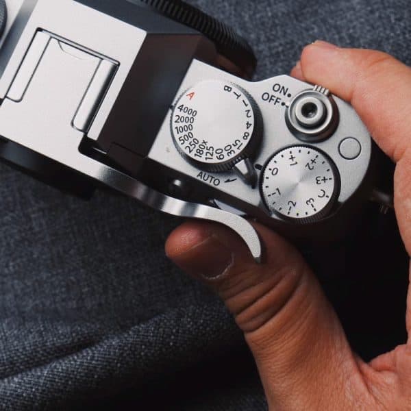 ที่พักนิ้ว Fuji XT50 สีเงิน Thumb Rest Silver