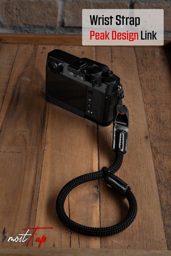 Wrist Strap สีดำ Black พร้อมหัวต่อ Peak Design จาก MostTap