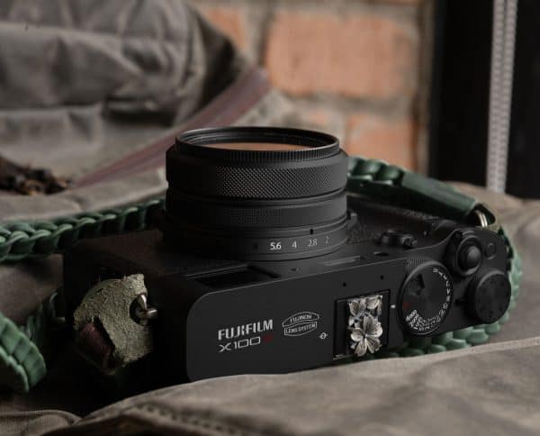 Adapter ต่อฟิลเตอร์ Fuji X100VI X100V สีดำ RN-FXVI Black