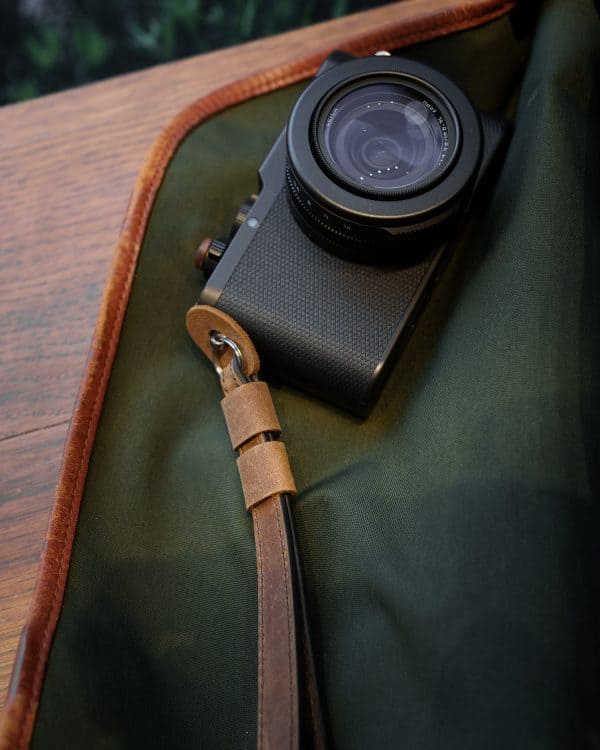 สายคล้องมือกล้องหนัง Mr.Stone Vintage Brown