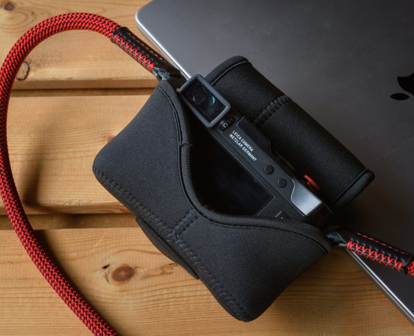 Pouch กล้อง Leica D-LUX 8 จาก JJC OC-F1