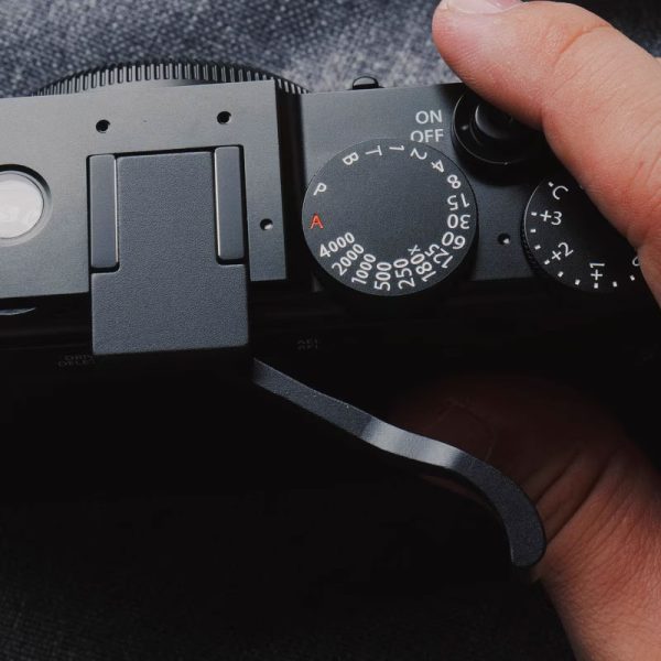Thumb Rest Fuji XE5 สีดำ ที่พักนิ้ว จาก King